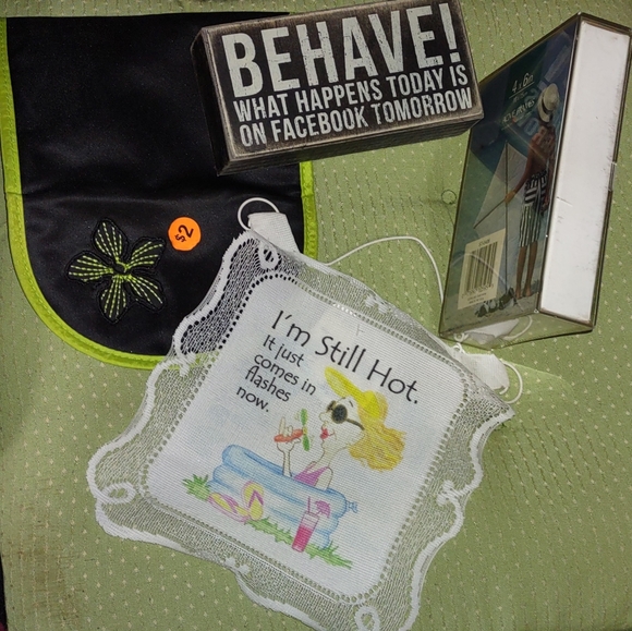 5 piece Lot Home Decor - Picture 8 of 11